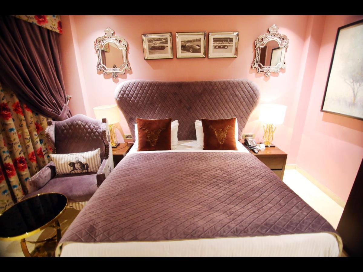デリー アイビー ハウス Bed & Breakfast エクステリア 写真